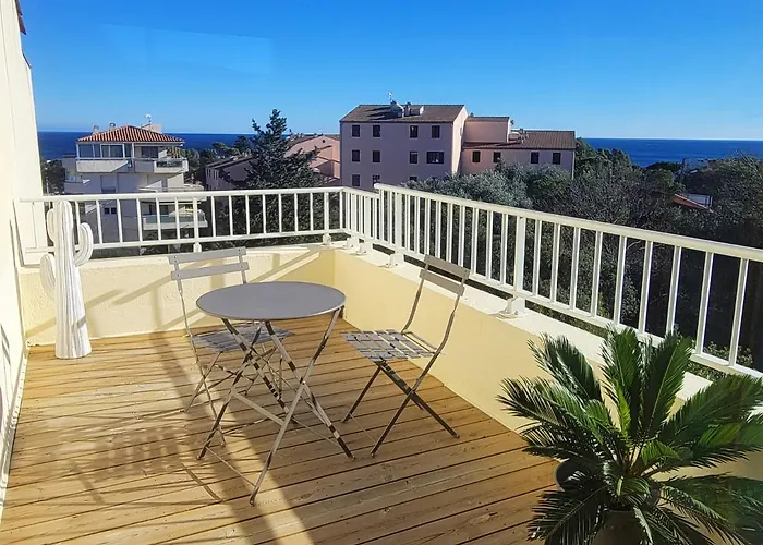 Bel Appartement A 200M De La Mer!
