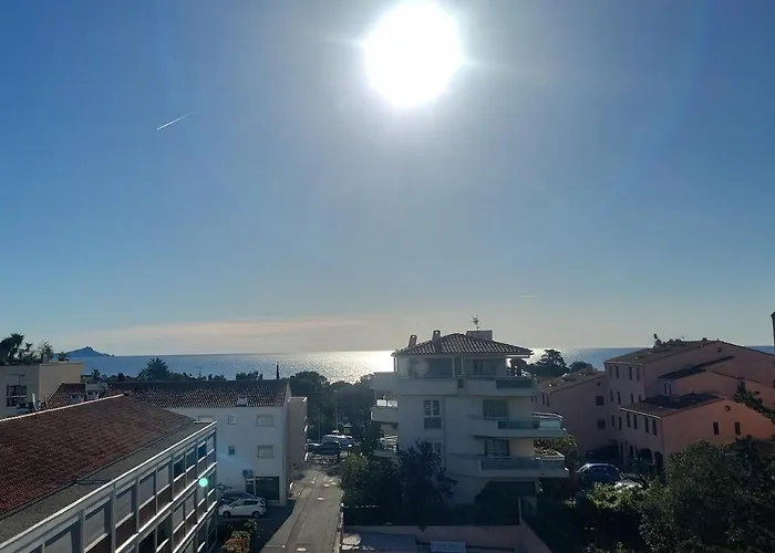 Bel Appartement A 200M De La Mer!